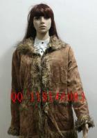 皮绒衣服 杂款女装与针织面料的潮流融合